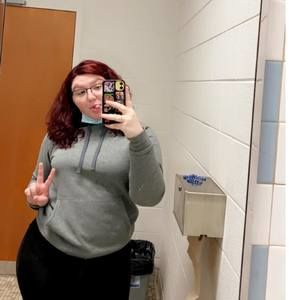 Meet your Posher, Michaela